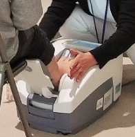 超音波骨密度装置による骨密度検査