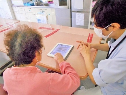 急性期作業療法のやりがい | リハビリテーション部門(東大阪病院)